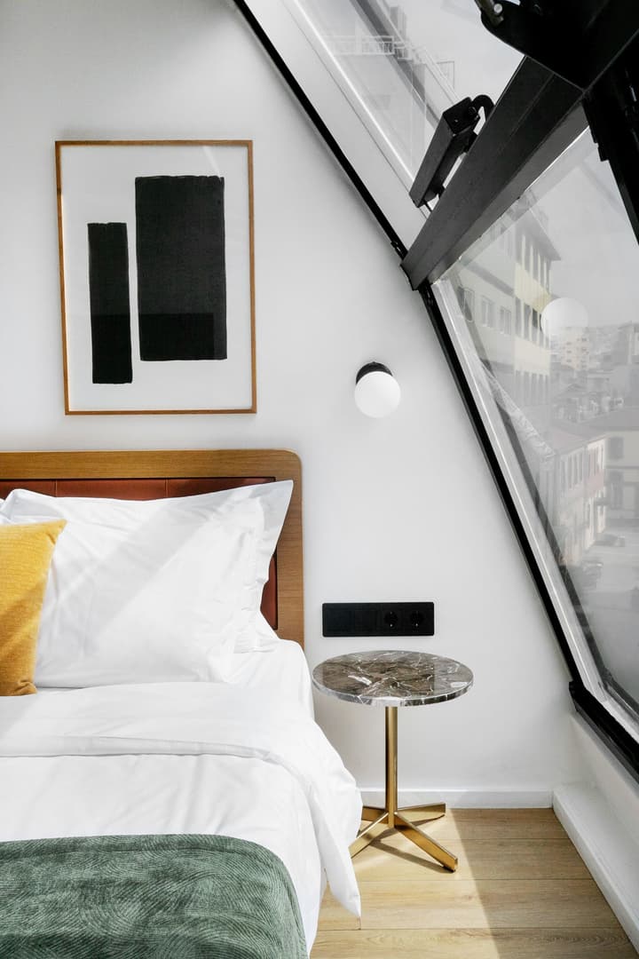 Noa Hotel