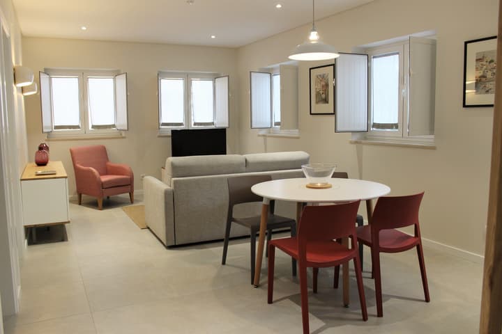 Cardeal Suites & Apartments