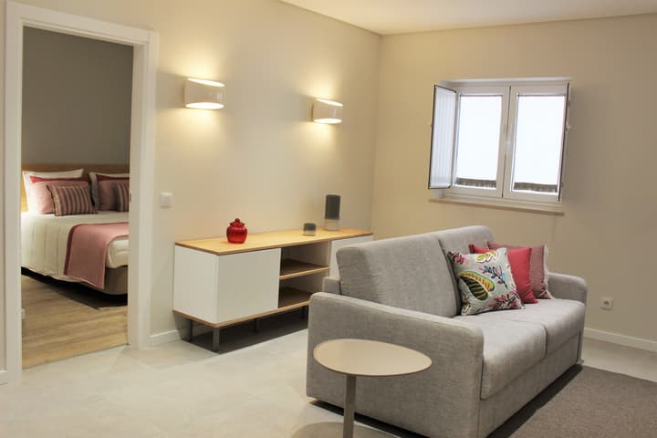 Cardeal Suites & Apartments