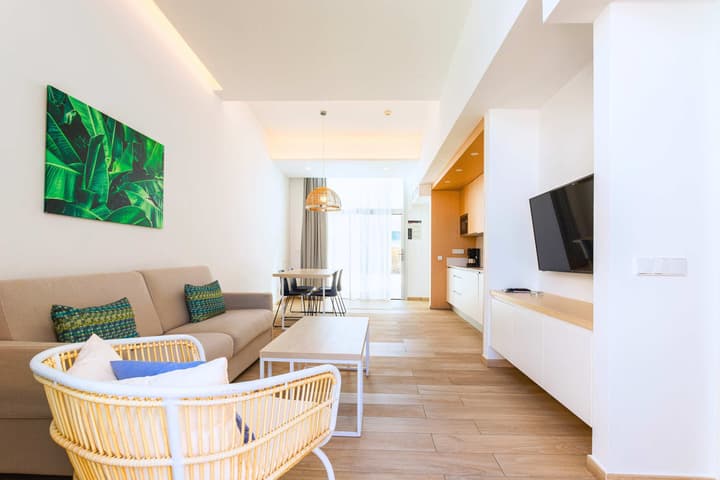 Resort Cordial Santa Agueda & Perchel Beach Club