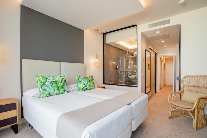 Resort Cordial Santa Agueda & Perchel Beach Club