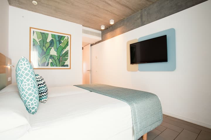 Resort Cordial Santa Agueda & Perchel Beach Club