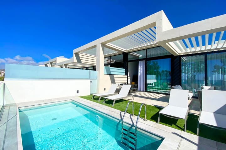 Resort Cordial Santa Agueda & Perchel Beach Club