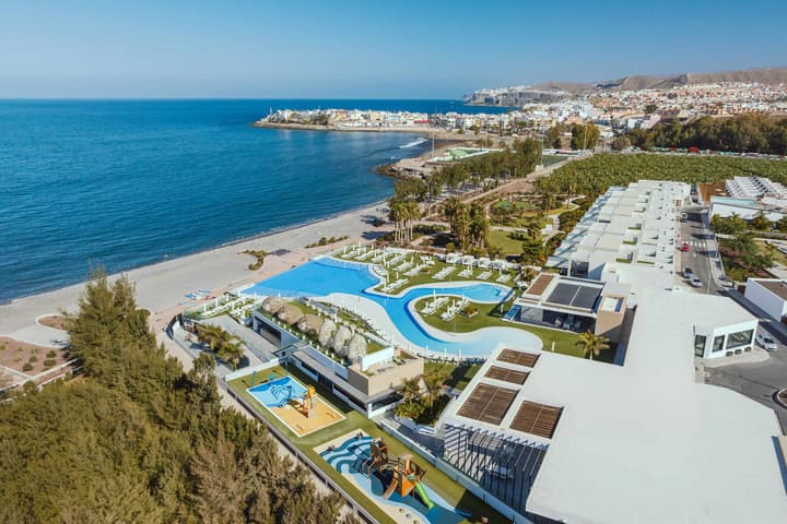 Resort Cordial Santa Agueda & Perchel Beach Club
