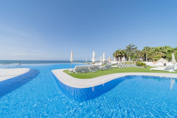 Resort Cordial Santa Agueda & Perchel Beach Club