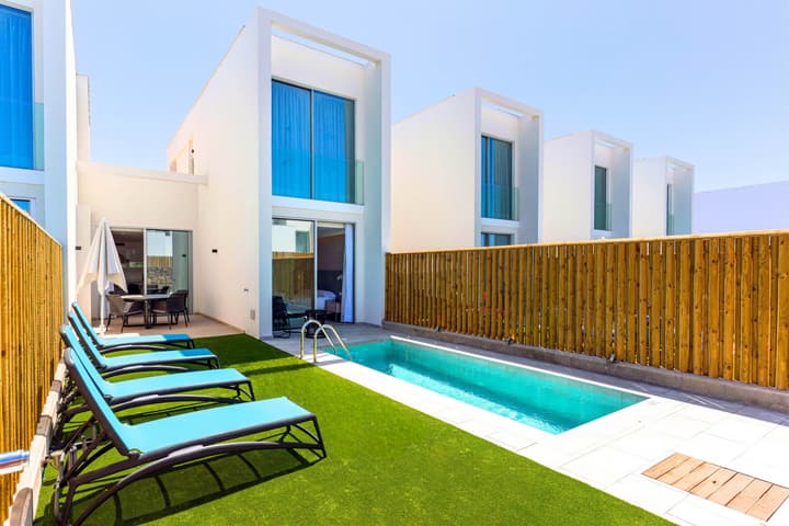 Resort Cordial Santa Agueda & Perchel Beach Club
