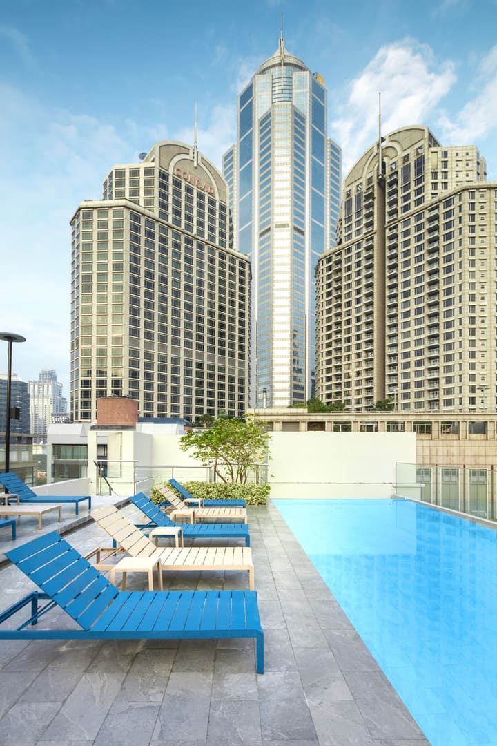 The Quarter Ploenchit by UHG