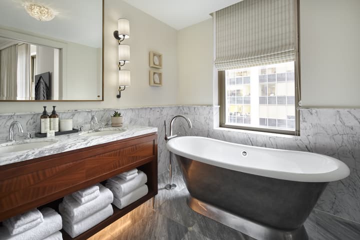 The Wall Street Hotel