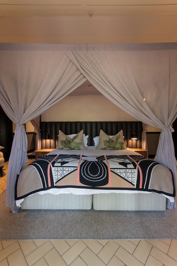 Kruger Shalati - Train on the Bridge and Garden Suites