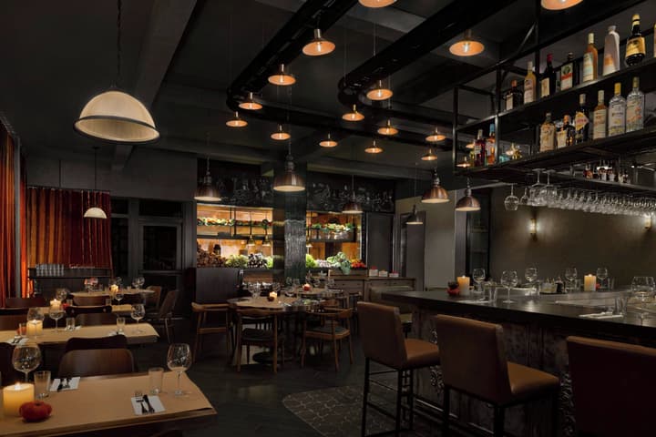 Moxy Miami South Beach