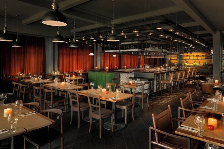 Moxy Miami South Beach