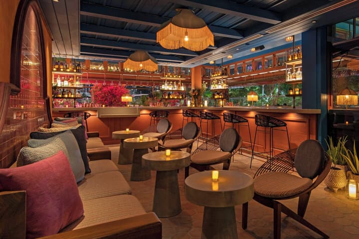 Moxy Miami South Beach