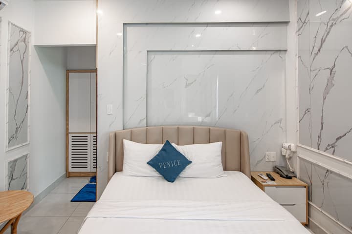 Venice 1 Hotel