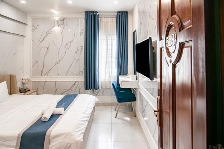 Venice 1 Hotel