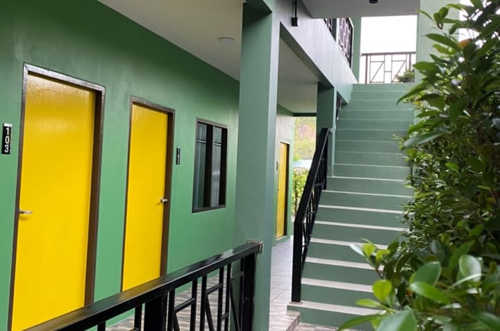 N&N HOUSE Laem Hin