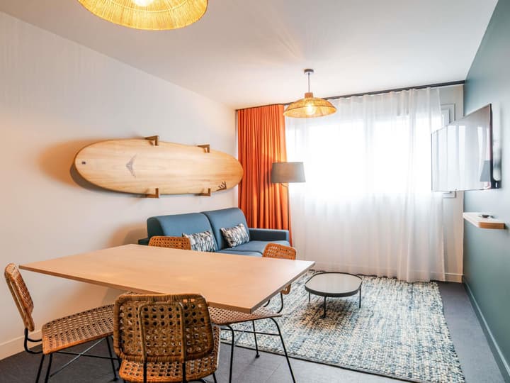 ibis Styles Bordeaux Lac Bruges