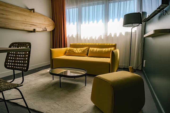ibis Styles Bordeaux Lac Bruges