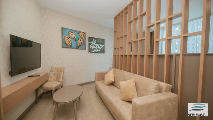 New Wave Hotel