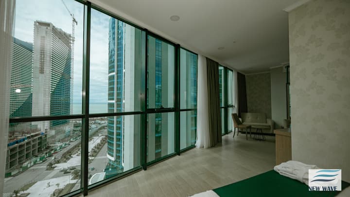 New Wave Hotel