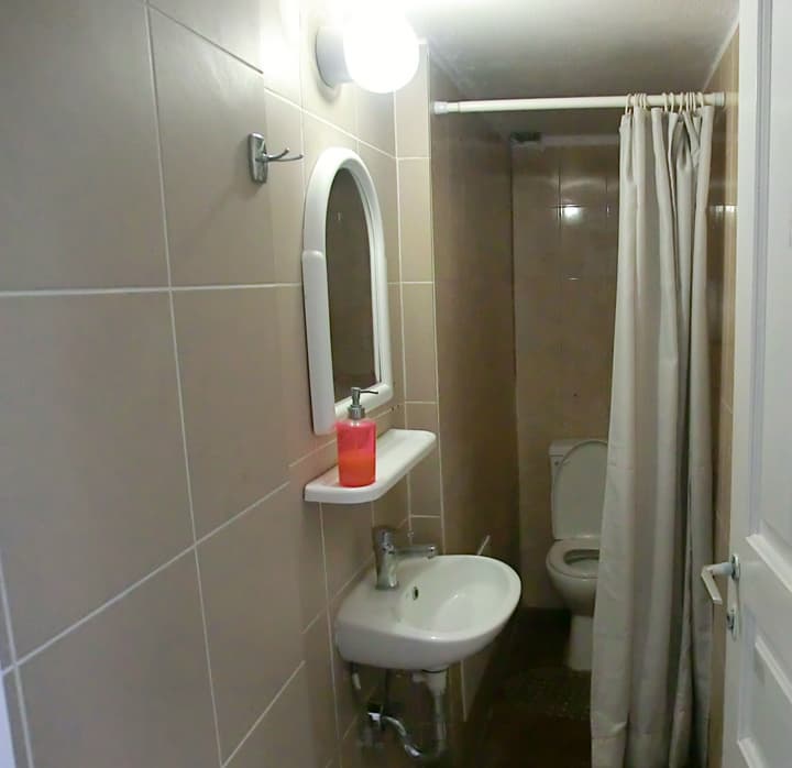 Santorini Camping & Hostel