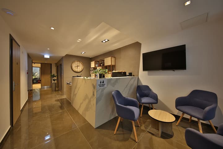 Ivy Hotel - Adults Only