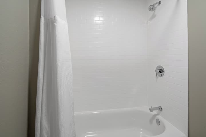 Staybridge Suites Long Beach Airport by IHG