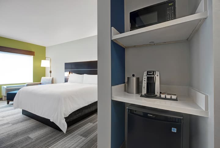 Holiday Inn Express Milwaukee Downtown by IHG