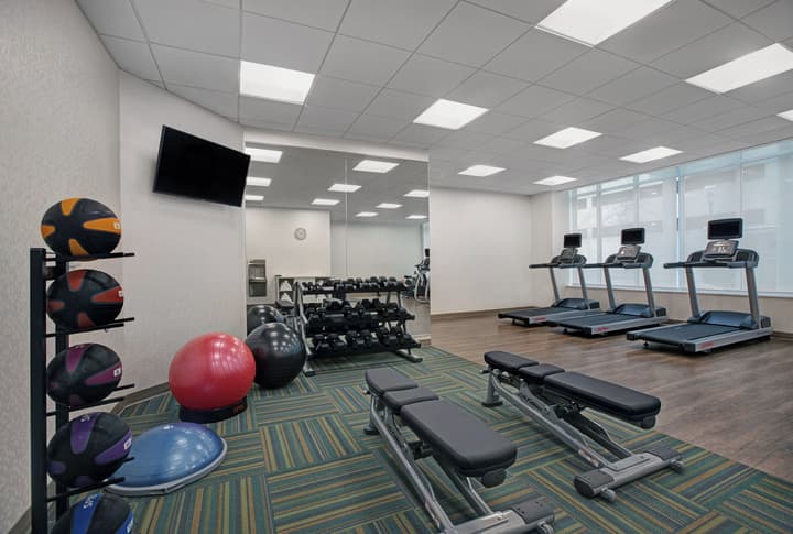 Holiday Inn Express Milwaukee Downtown by IHG