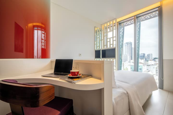 Wink Saigon Centre, Unscripted by Hyatt - 24 Hours stay