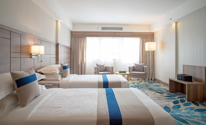 Season Star Hotel