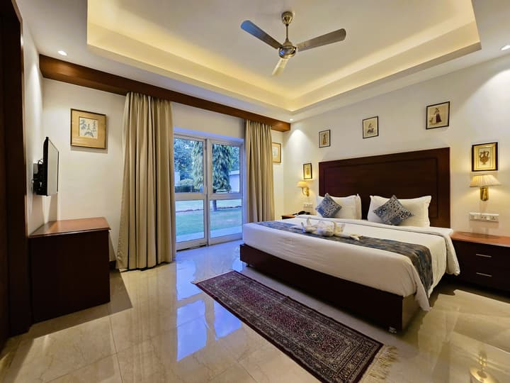 Hotel Chandela Khajuraho