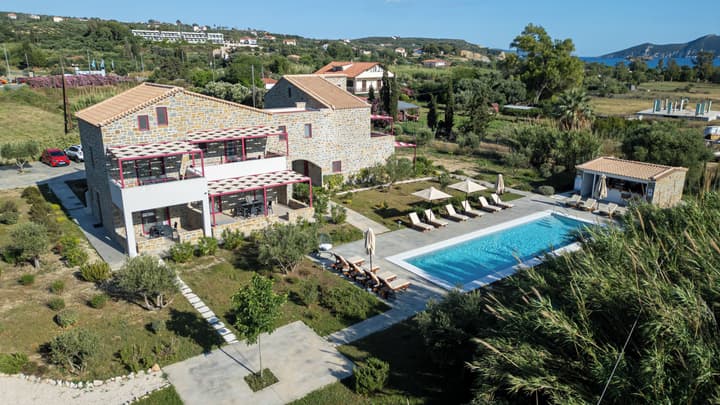 Abeloessa Methonian Hospitality