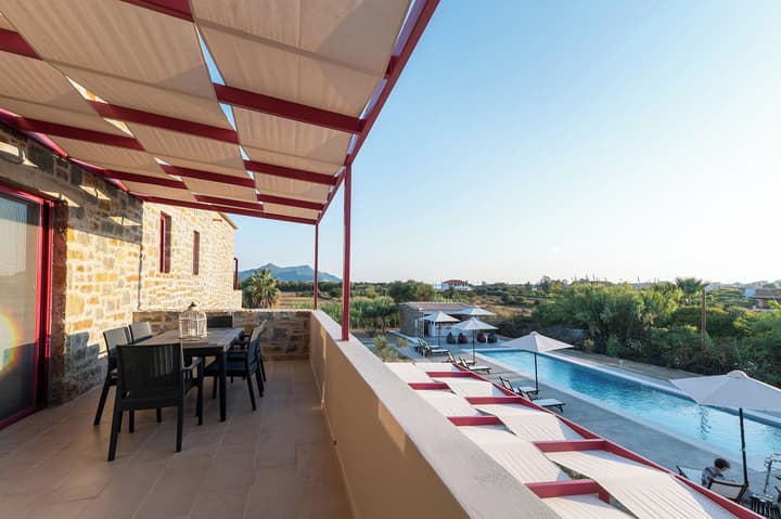 Abeloessa Methonian Hospitality