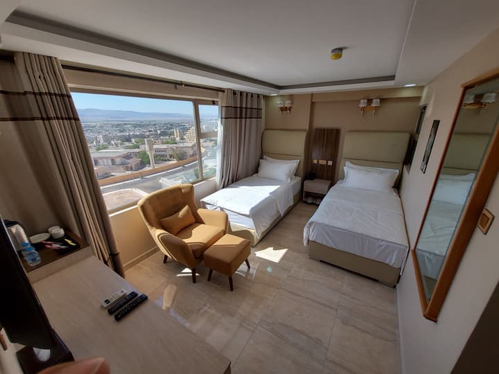 Jordan Seasons Hotel