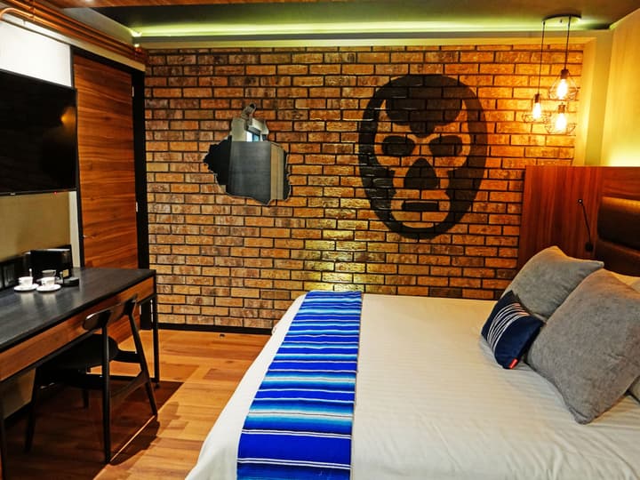 Cadillac Hotel Boutique