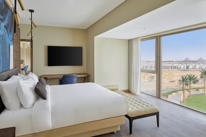 Hyatt Regency Cairo West