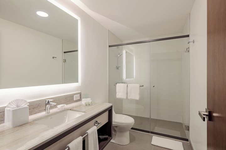 Holiday Inn Quito Airport by IHG