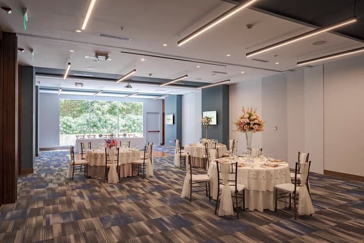 Holiday Inn Quito Airport by IHG