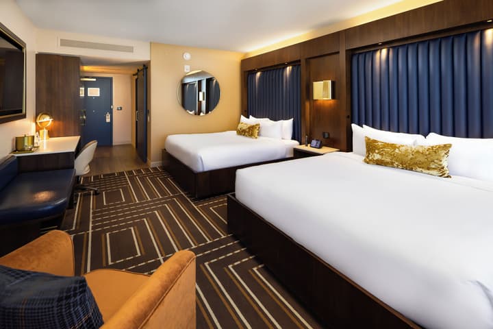 Circa Resort & Casino – Adults Only