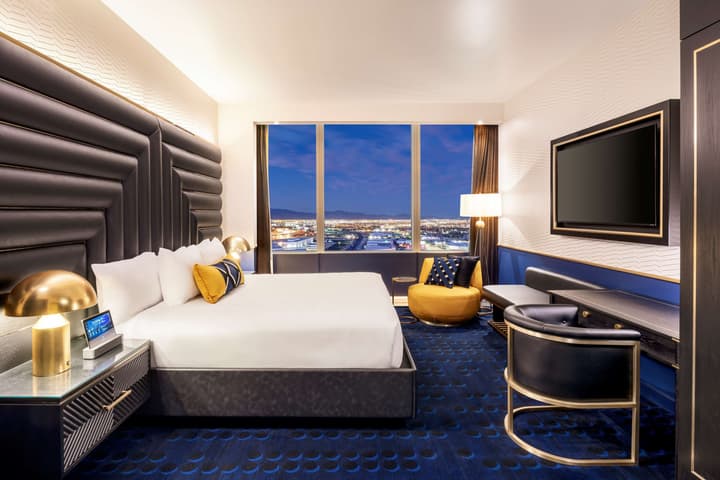Circa Resort & Casino – Adults Only