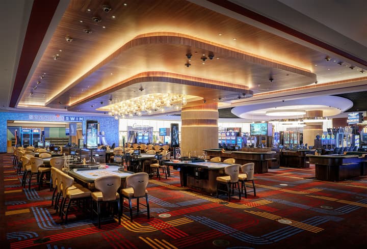 Circa Resort & Casino – Adults Only