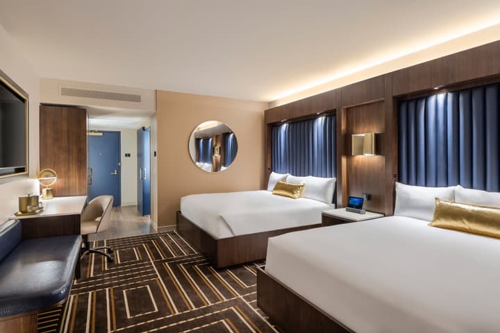 Circa Resort & Casino – Adults Only