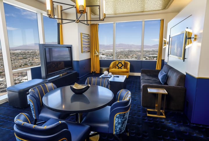 Circa Resort & Casino – Adults Only