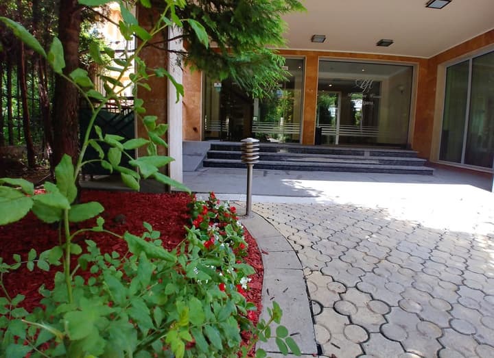 Aparthouse Borovo