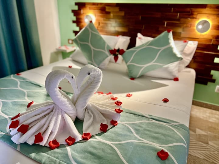 Kawan Bay Suites