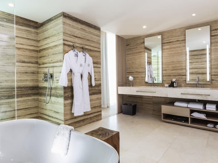 SLS Cancun