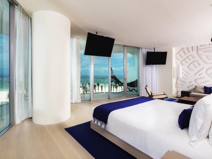 SLS Cancun