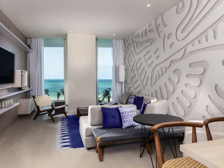 SLS Cancun