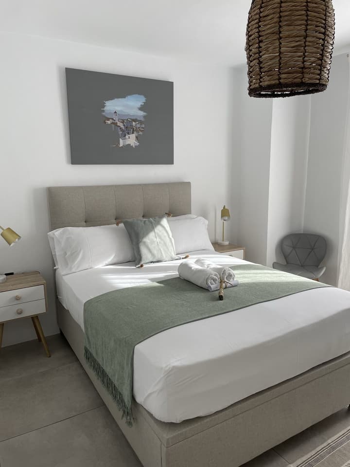 Olive & Ivy Guest House