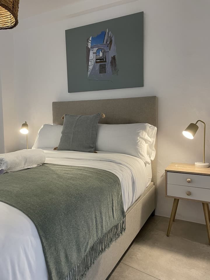 Olive & Ivy Guest House